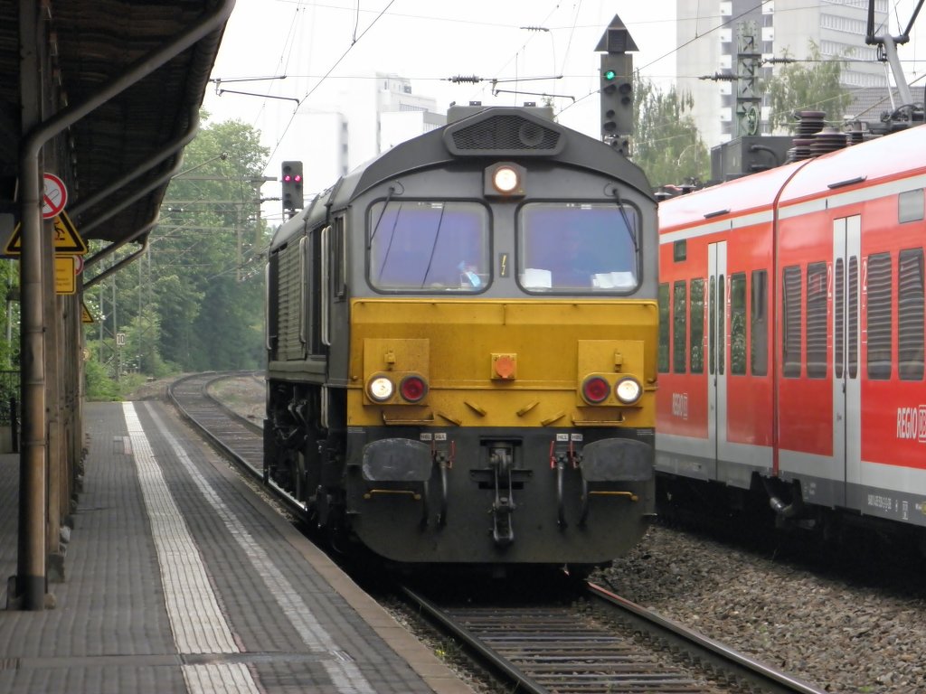 Class 66 als Tfz in Beuel am 20.5.2011