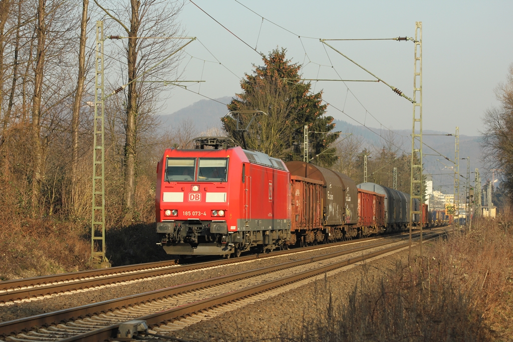 DB 185 073-4 in Bad Honnef am 1.2.2012