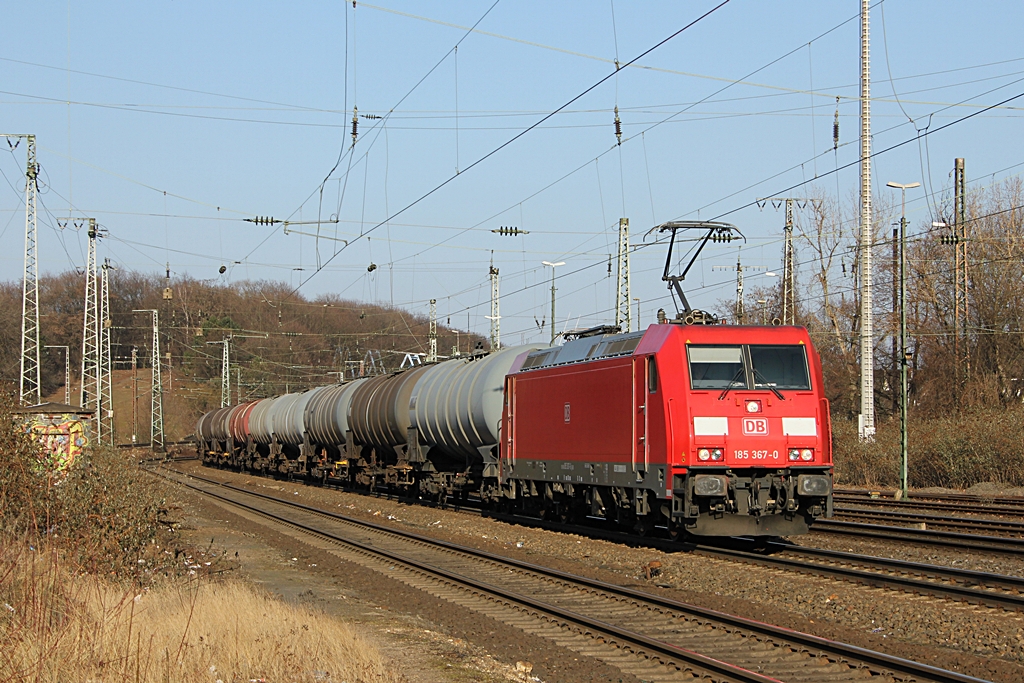 DB 185 367-0 in Kln West am 10.2.2012