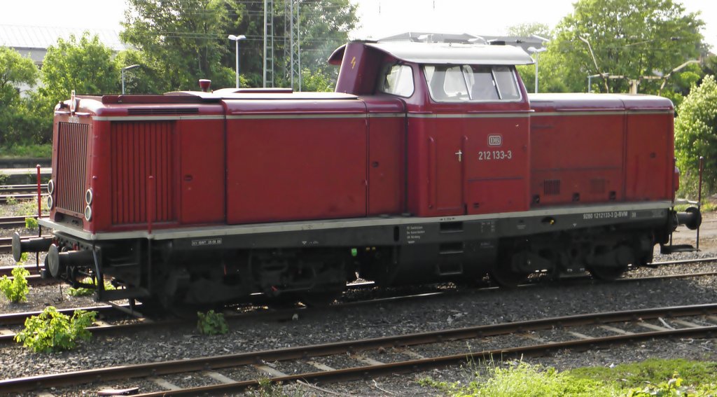 DB 212 133-3 in Beuel am 7.5.2011