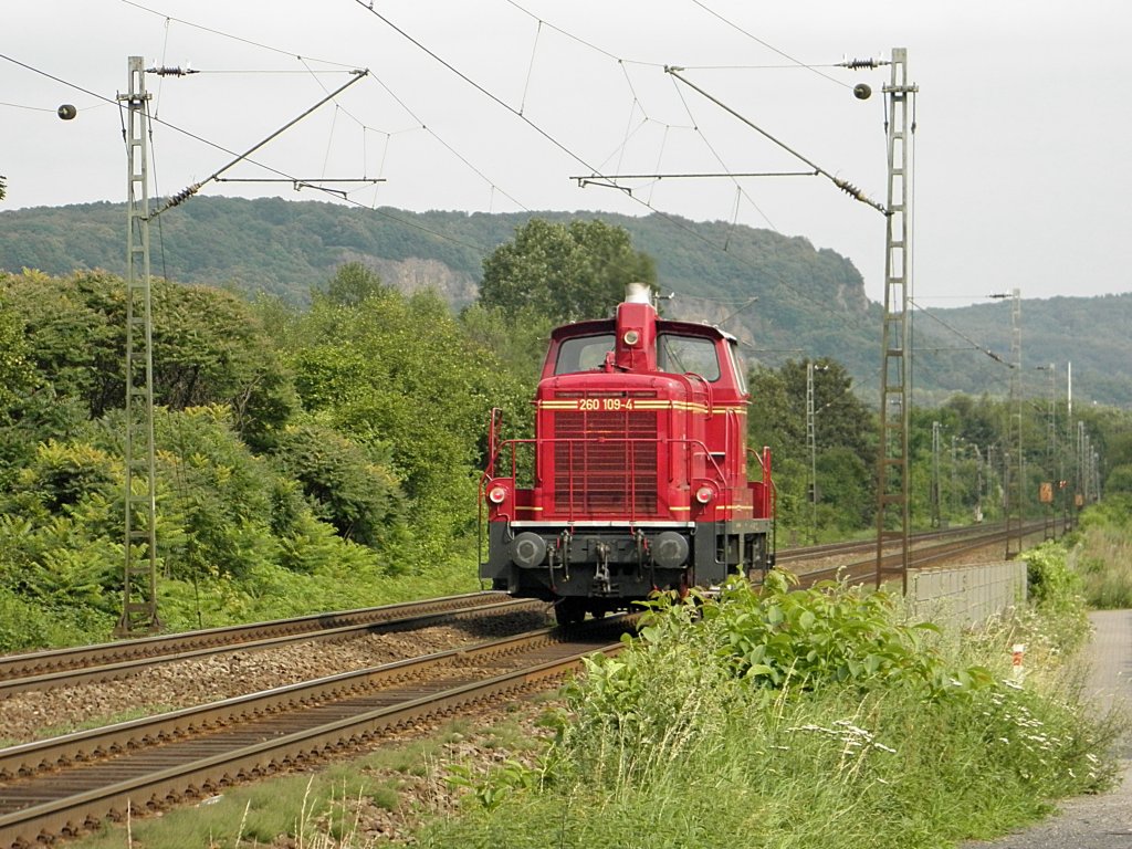 Eifelbahn 260 109-4 LZ in Limperich am 29.7.2011