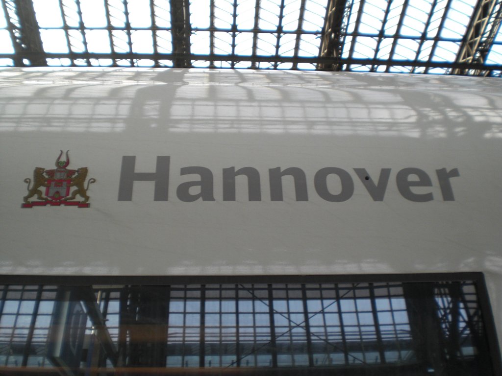 ICE aus Hannover in Kln-Hbf.