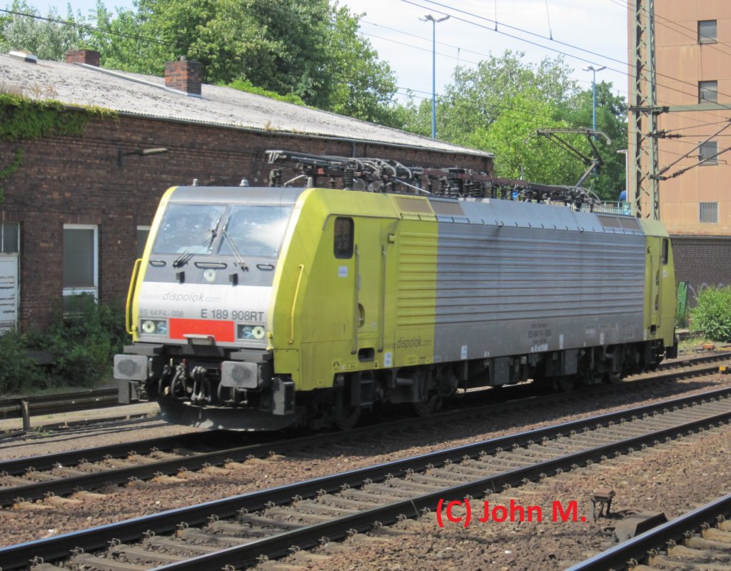 Im Sommer 2010 fuhr die E189 durch Hamburg-Harburg.