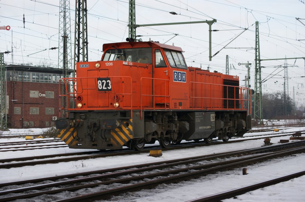 Mak G1206 von RBH bei der Durchfahrt in Oberhausen-West am 5.1.2011.
