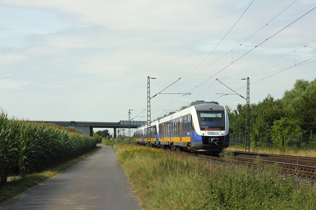 NWB VT 648 437  Anpfiff  in Meerbusch-Osterath am 17.8.2012. Gru an den Tf !