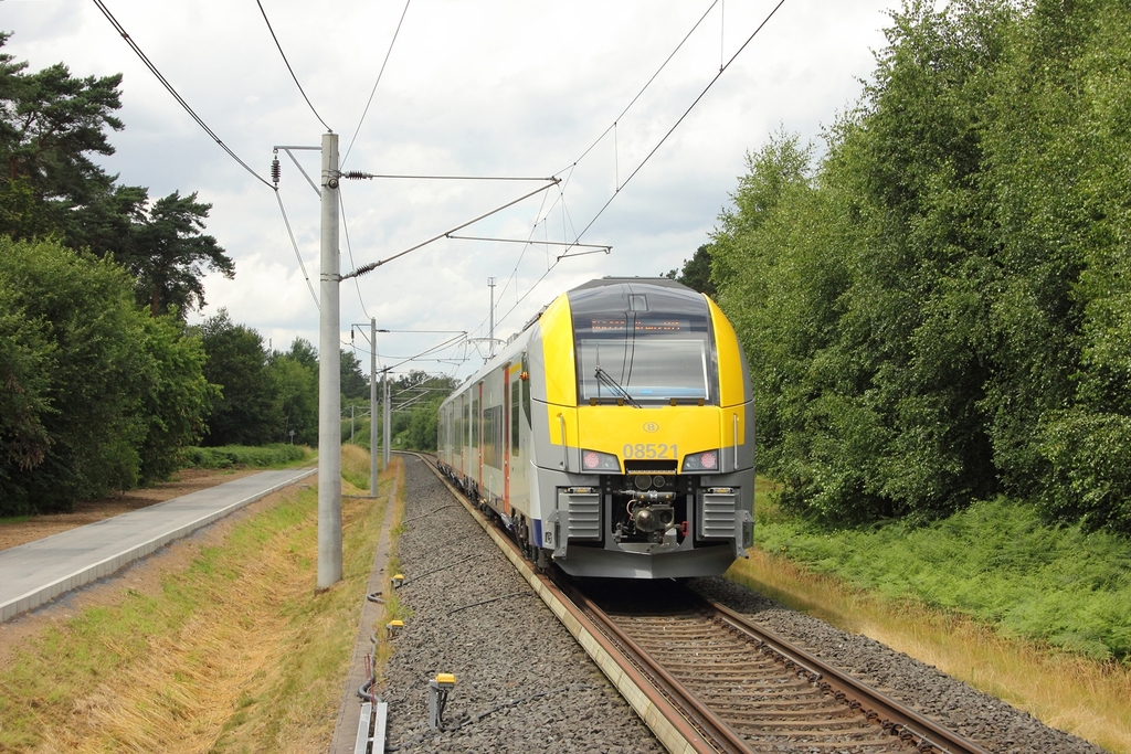 SNCB 08521 auf dem groen Test-ring in Wegberg-Wildenrath am 1.7.2012