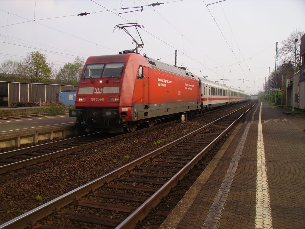 Br 101 im Bahnhof Beuel 