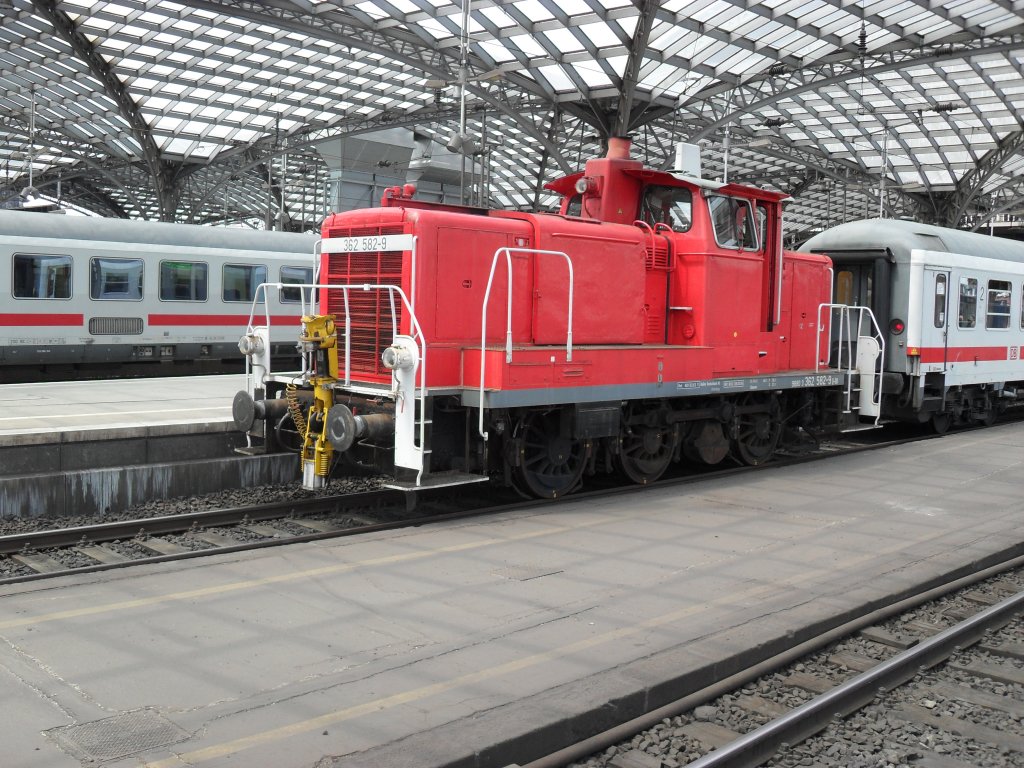 Br 362 im Klner Hbf