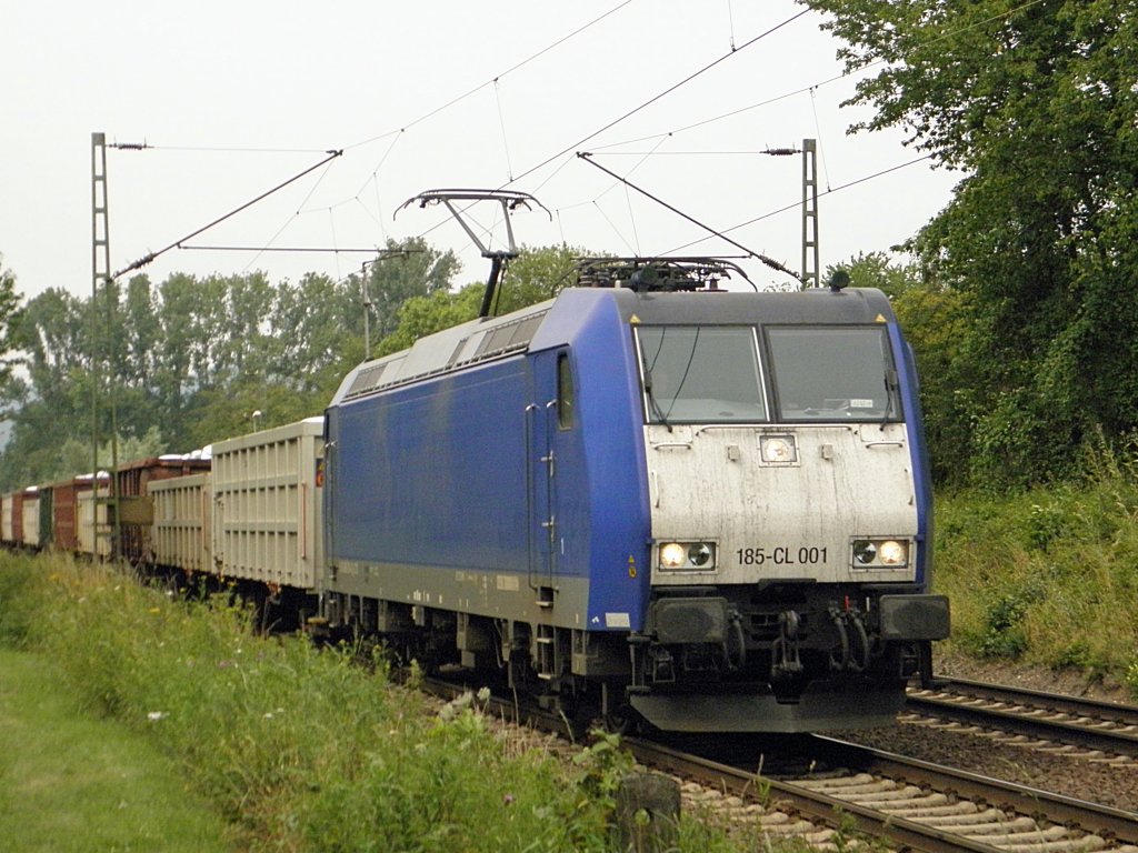 Captrain 185-CL 001 mit dem Bous in Unkel am 27.7.2011