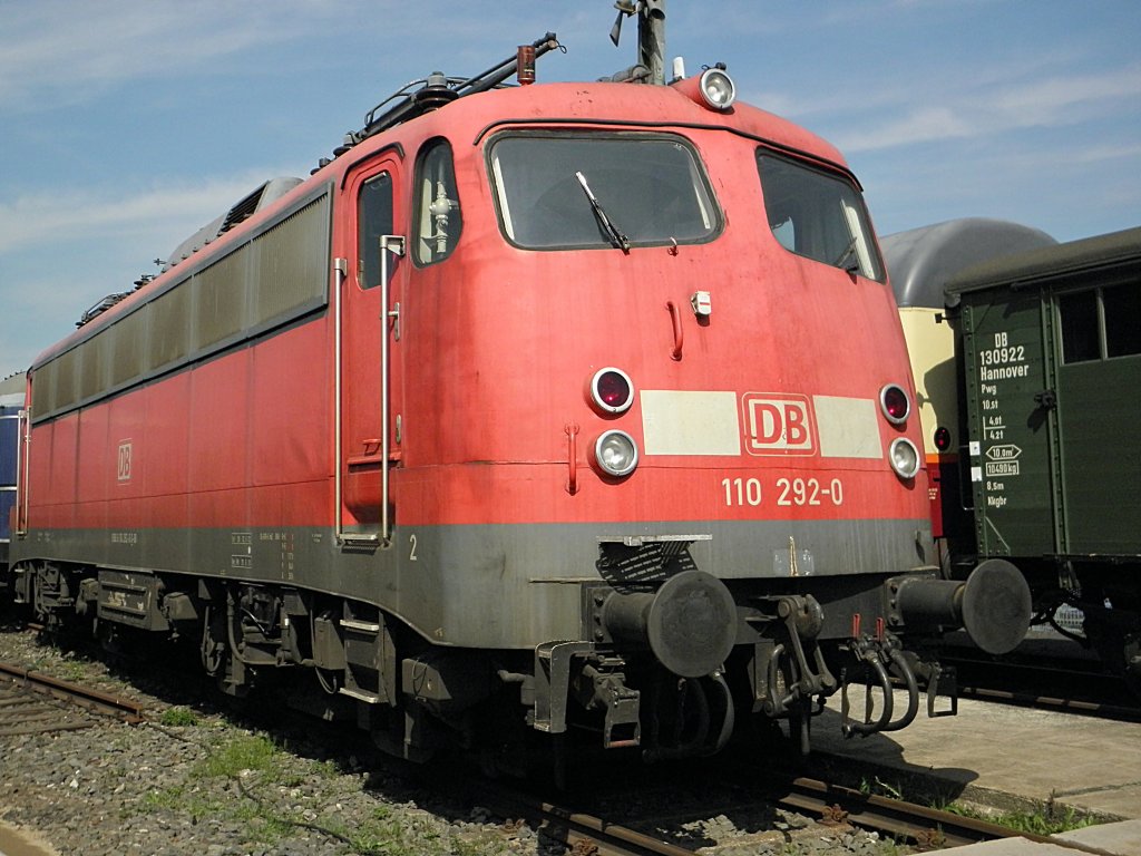 DB 110 292-0 im DB Museum Koblenz am 9.4.2011