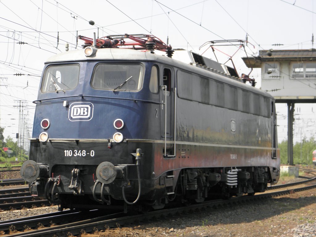 DB 110 348-0 auf der Lokparade in Koblenz-Ltzel am 21.5.2011