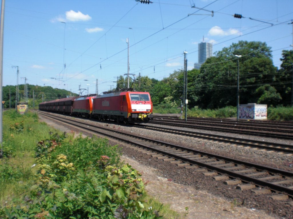 Doppeltraktion Br 189 mit AK Kupplung im Bahnhof Kln West