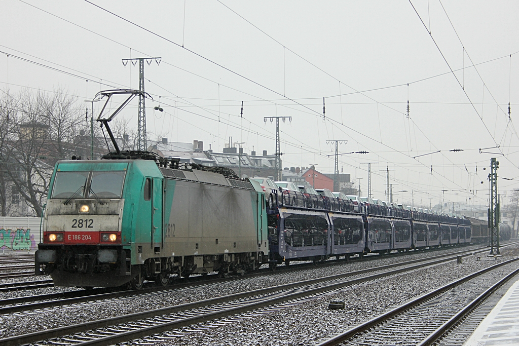 SNCB E186 204 (2812) in Kln West am 9.2.2012