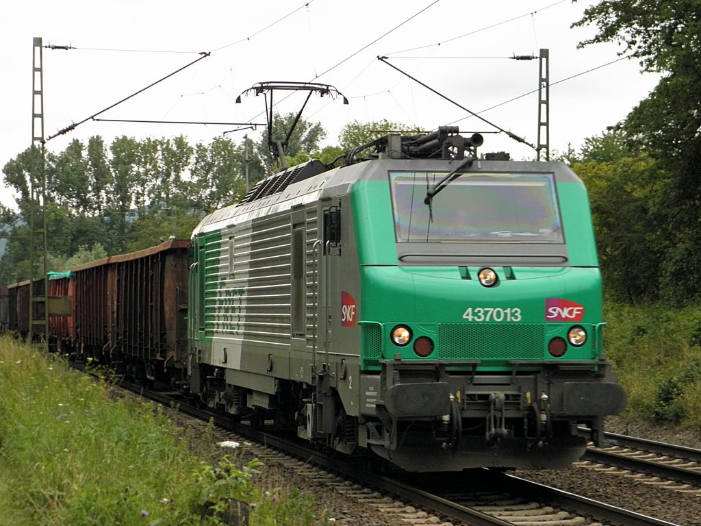 SNCF 437013 in Unkel am 23.7.2011