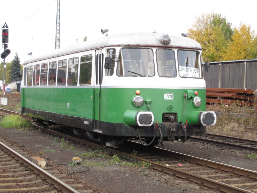 VT 23 der RSE im Beueler Bahnhof.