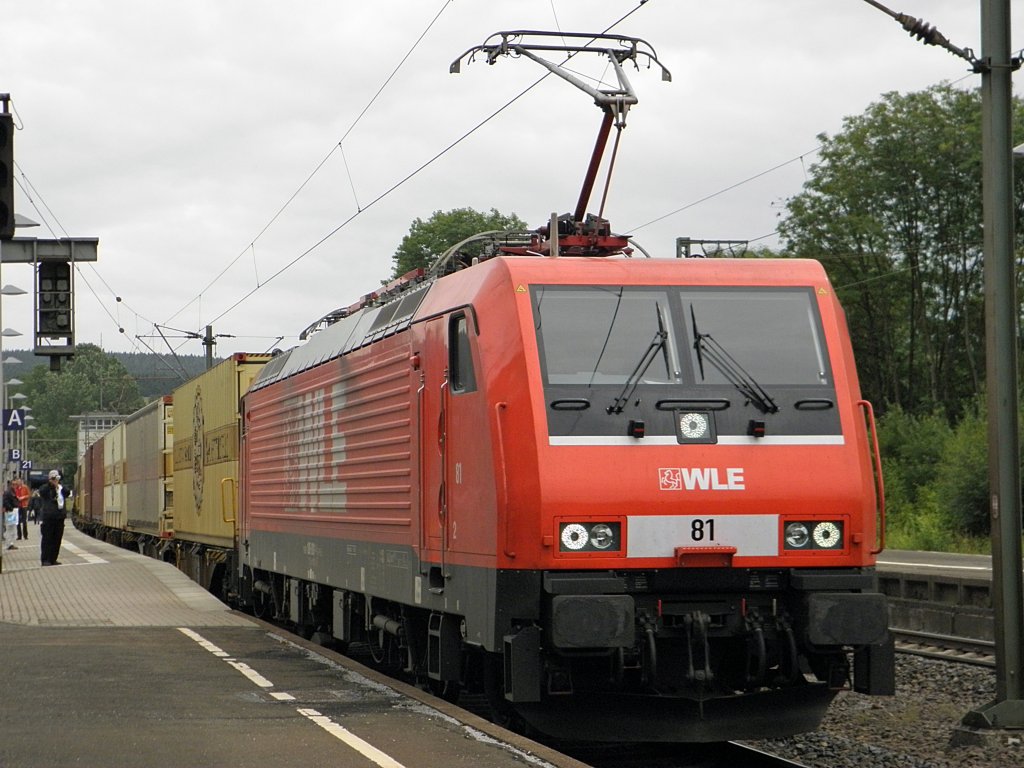 WLE 81 mit dem Warsteiner Ganzzug in Altenbeken am 2.7.2011