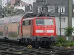 DB 111 111-1 mit dem RE9 nach Aachen in Kln Hbf am 28.5.2011
