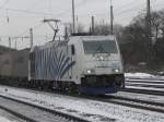 Br 185/107064/185-662-4-lokomotion-mit-dem-ewals 185 662-4 (Lokomotion) mit dem Ewals Cargo Care in Kln-West am 4.12.2010.