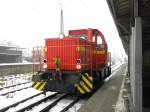 Eine kleine Werkslok von der Neusser Eisenbahn in Beuel am 23.12.10